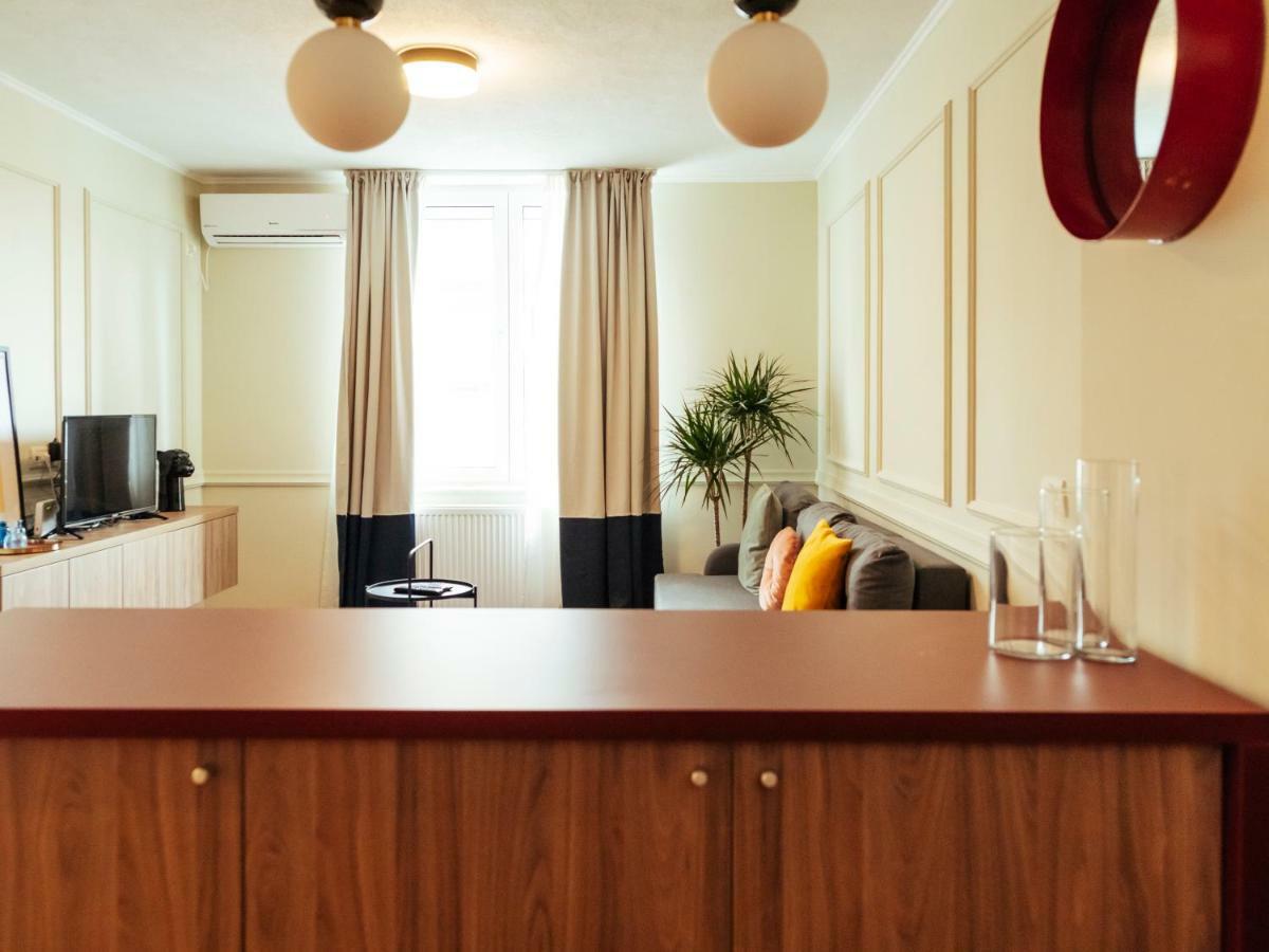 Classy Apartment - Old Town Bukarest Kültér fotó